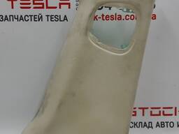 1Облицовка стойки B верхняя правая UPR PLR FOG Tesla model S, model S REST 1019194-00-A