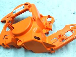 3Крышка верхняя контактора зарядки основной батареи Tesla model 3 1088607-00-G