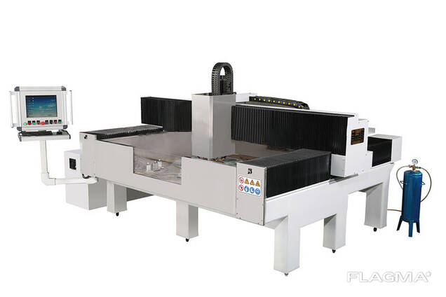 Автоматический обрабатывающий центр для стекла. Китай