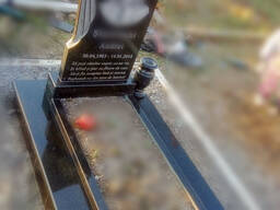 Confecționarea monumentelor din granit - изготовление памятников из гранита