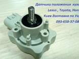 Cx7 Тяжка датчика положения кузова E2215122YA - фото 3