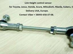 Front link rod leveling-height control sensor
