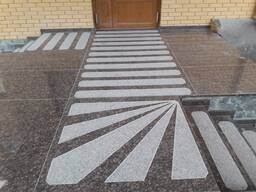 Гранитные ступени. Экспорт в Молдову!