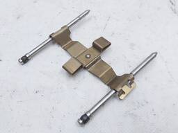 Комплект пружины и штифта тормозного суппорта переднего BREMBO Tesla model 3 8008248-00-A