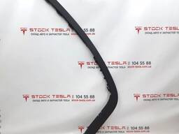 Накладка дверного проёма заднего левого передняя пластик Tesla model X 1105120-00-E