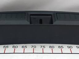 Отделка багажника пластик (под замок) в сборе (с повреждением) Tesla model S 1010824-00-B