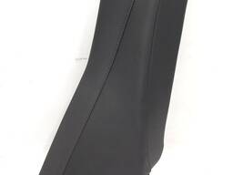 Подушка сиденья 2-го ряда правая (PUR BLK) Tesla model 3 1096031-61-I