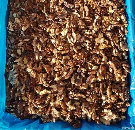 Продам орех грецкий 1\2 бабочка (янтарный) от 20 тонн. Цена