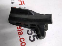 Уплотнитель верхний передний угловой двери задней правой Tesla model X 1049420-00-D