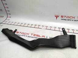 Воздуховод системы вентиляции левый Tesla model X -B